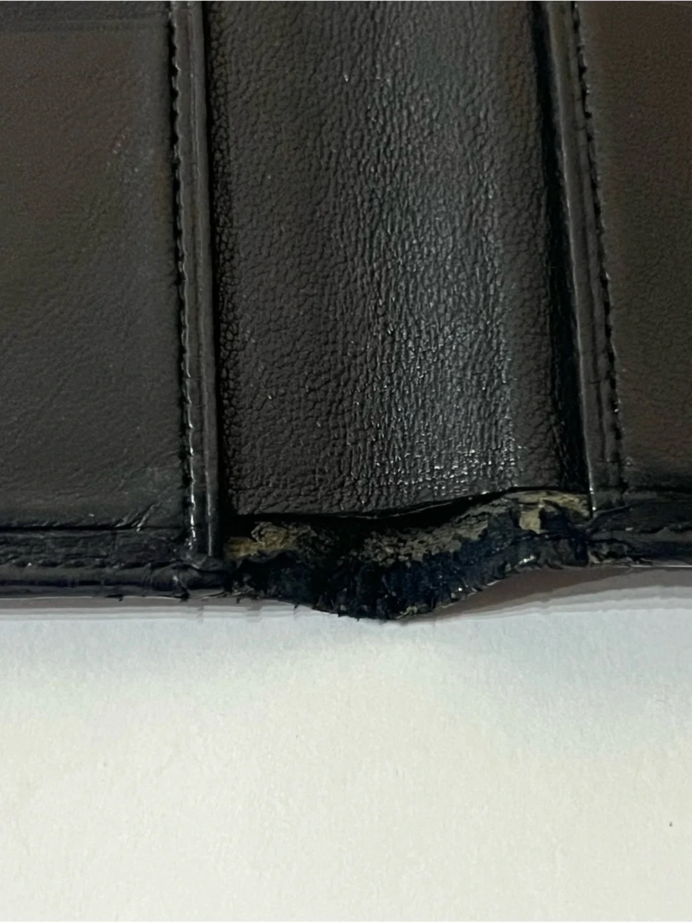 Vintage Chanel Diamond Quilted Lambskin Bifold Wallet 🇫🇷